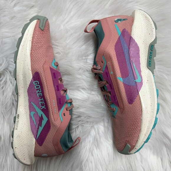 Nike Pegasus Trail 5 GORE-TEX Red Stardust Womens Shoes FQ0912-600 NEW Sz 7.5